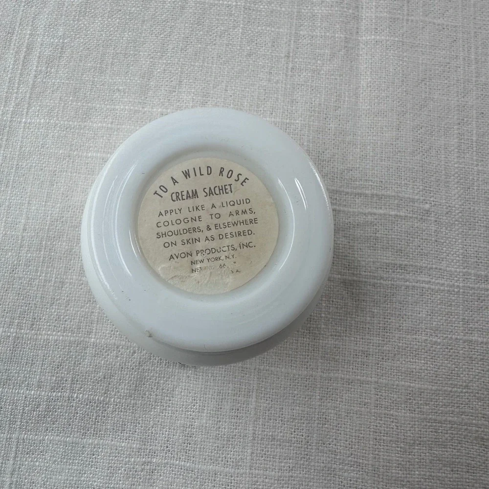 Avon vintage wild